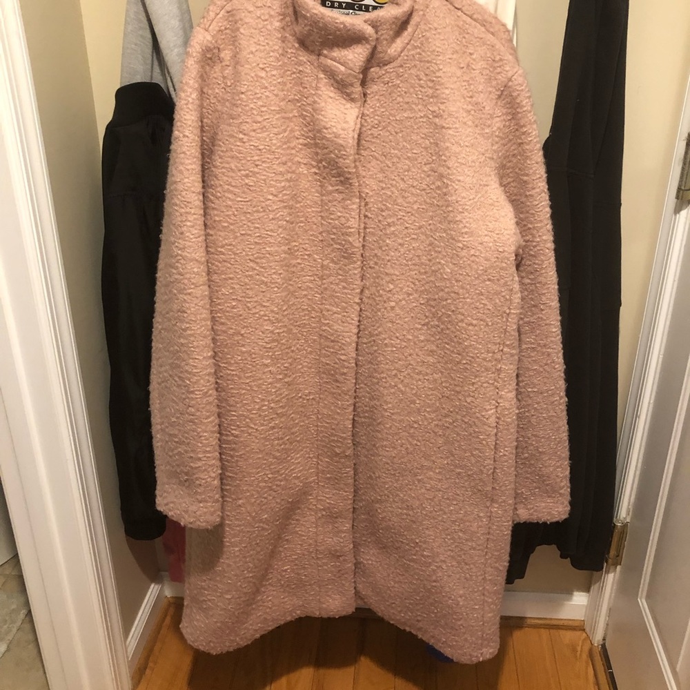 Women’s Old Navy Pink Boucle winter coat, xxl tall, worn 3 times